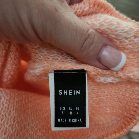 Shein cropped sweater - Picture 2 of 3